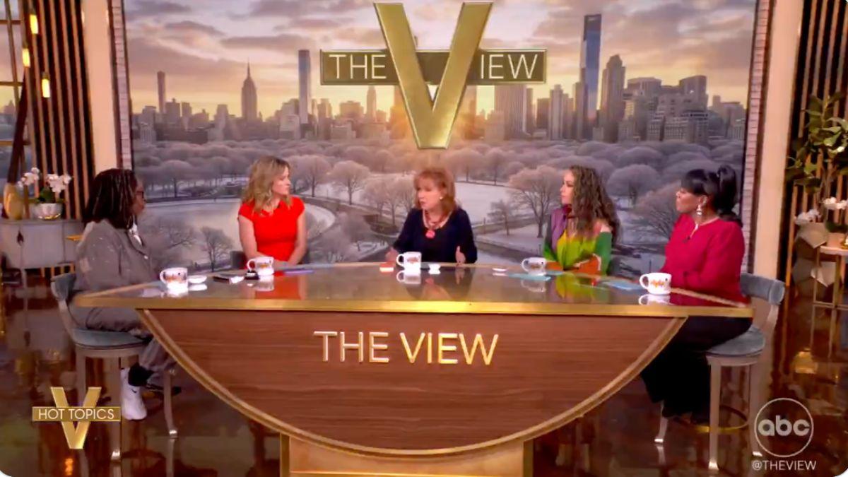 Photo of Sheryl Underwood admitted she was involved in a 'couple of problem discussions' during her gig on 'The Talk.'