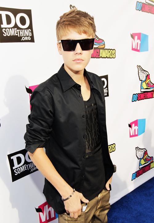 2011__08__Justin Bieber Aug15 2_ _1.jpg