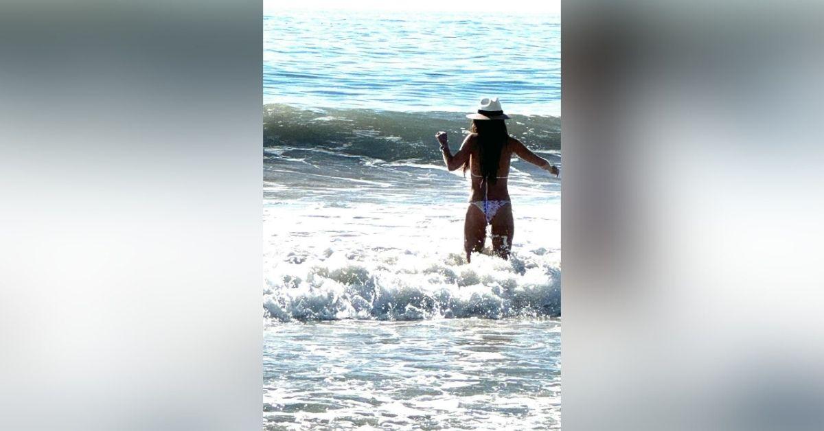 jordana brewster sexiest bikini photos