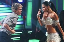 2010__04__derek_hough_blogApril1 225×148.jpg