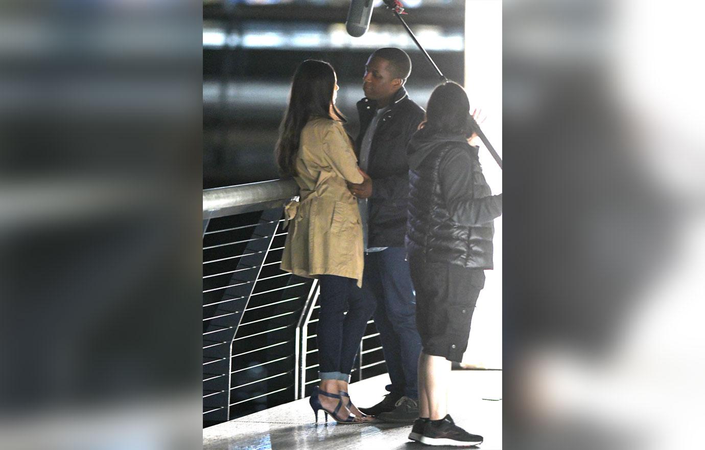 Freida pinto leslie odom jr make out while filming 3