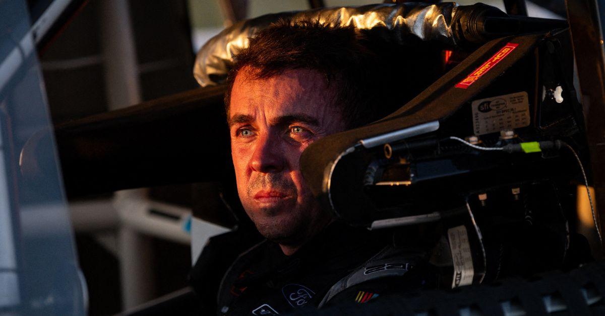 where is frankie muniz now after leaving hollywood