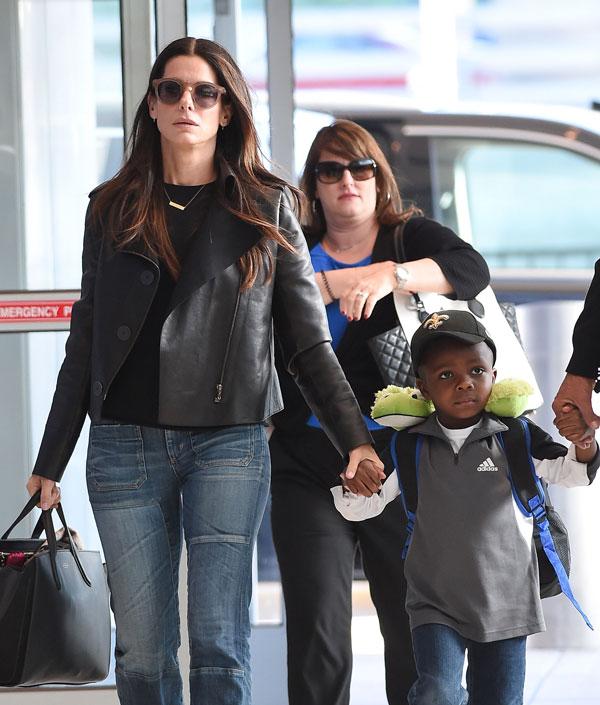 Sandra bullock adopts baby girl 03