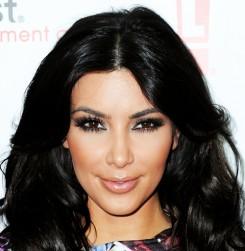 2010__10__okmagazine horoscopes kimkardashian 245×300.jpg