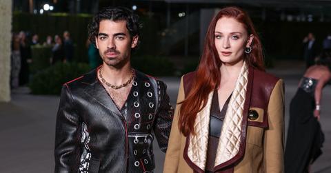sophie turner joe jonas out concert