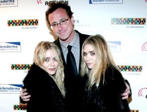 2010__11__Cool Comedy 300×230.jpg