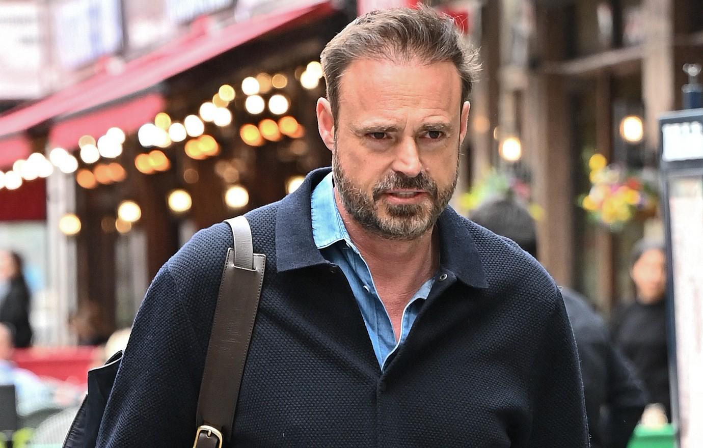 uk radio host jamie theakston diagnosed throat cancer listeners concerns