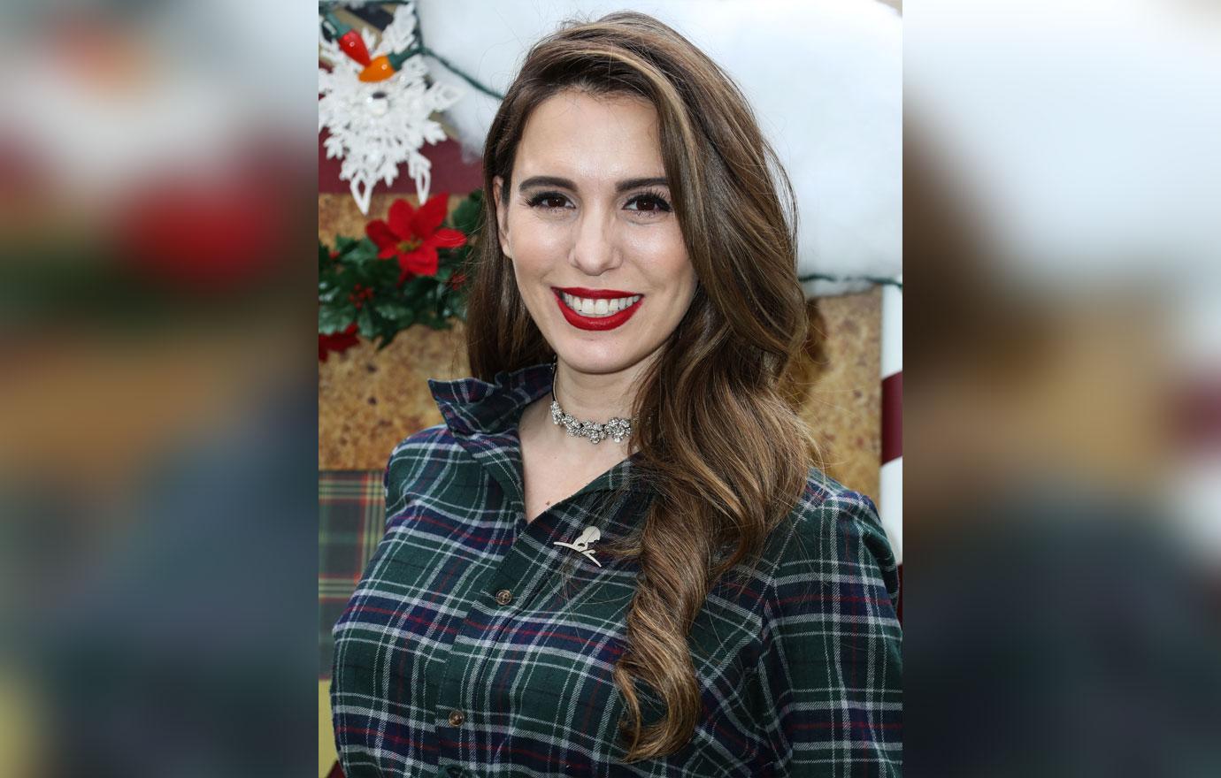Christy Carlson Romano Details Mental Health & Alcohol Battle