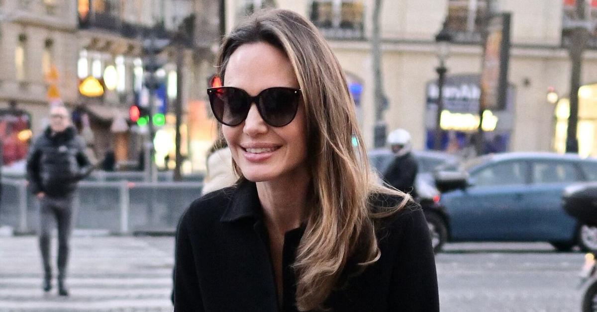 Angelina Jolie All Smiles At JFK Airport Amid Divorce Drama