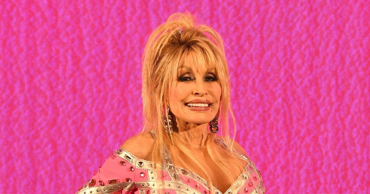dolly-parton-reveals-which-iconic-hairstyle-her-husband-doesn-t-like