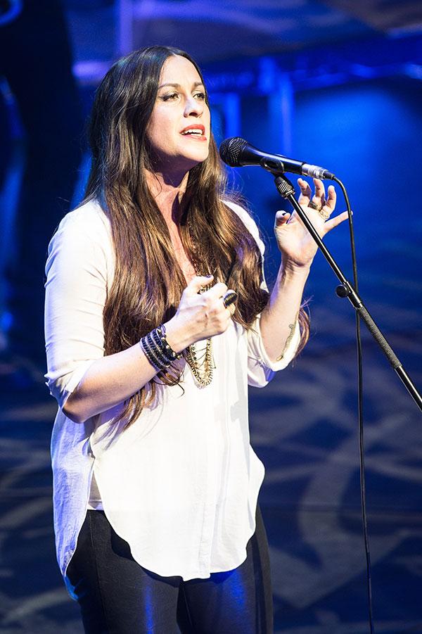 You Oughta Know—alanis Morissette Is Getting Her Own Broadway Musical