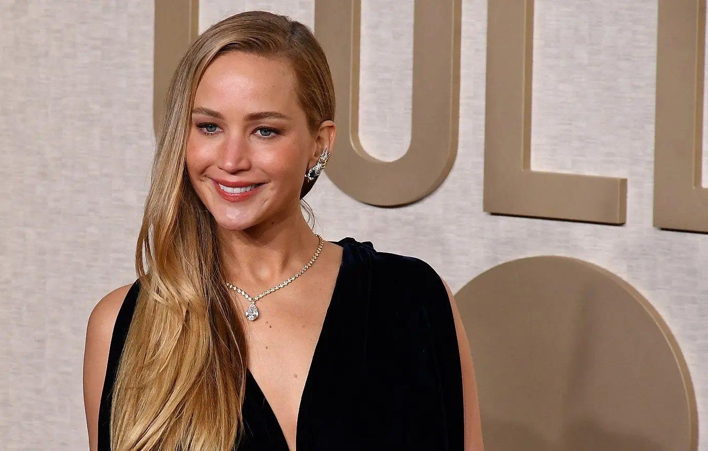 jennifer lawrence hits back educated produce documentary taliban mistreatment women