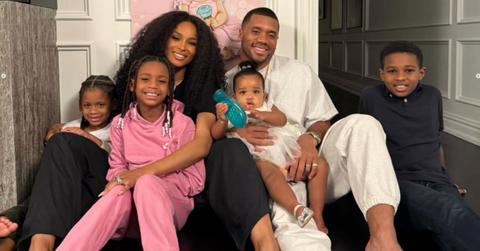 Photo of Ciara Wilson, Russell Wilson, and their kids