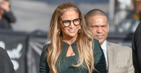 jennifer lopez sexy new glasses pics long