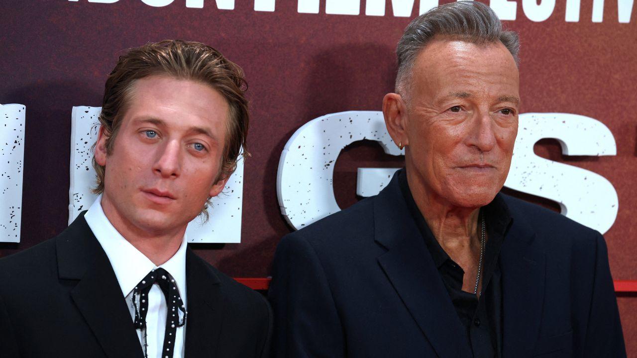 Image of Jeremy Allen White and Bruce Springsteen