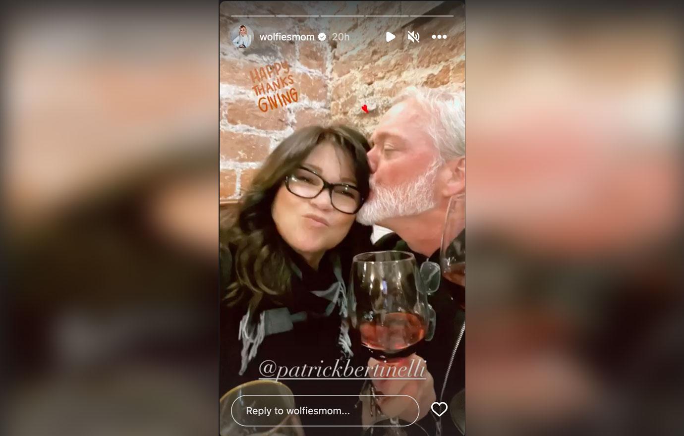 Valerie Bertinelli Celebrates First Thanksgiving Since Divorce