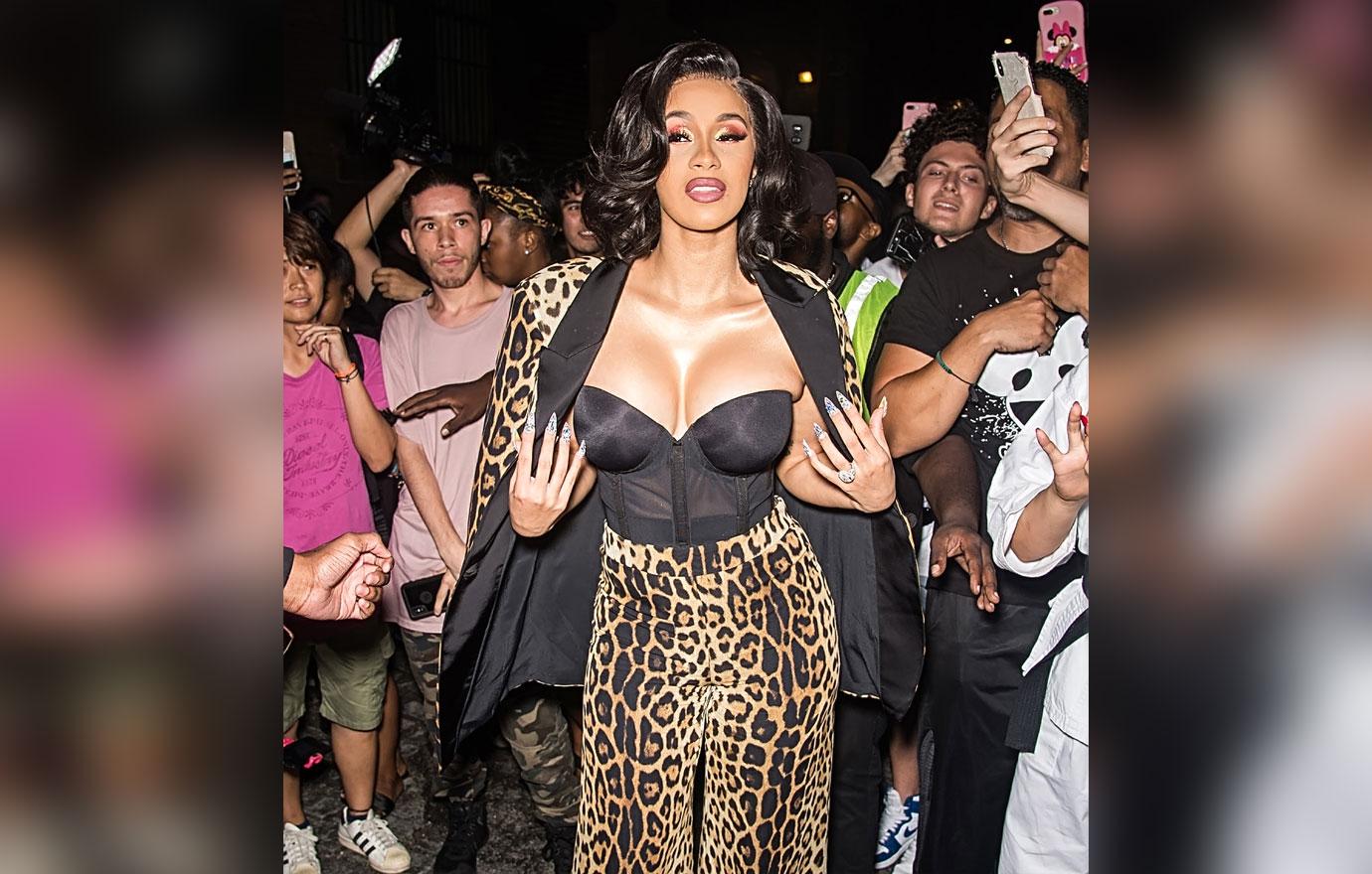 Cardi b blasts nicki minaj payola accusation 2