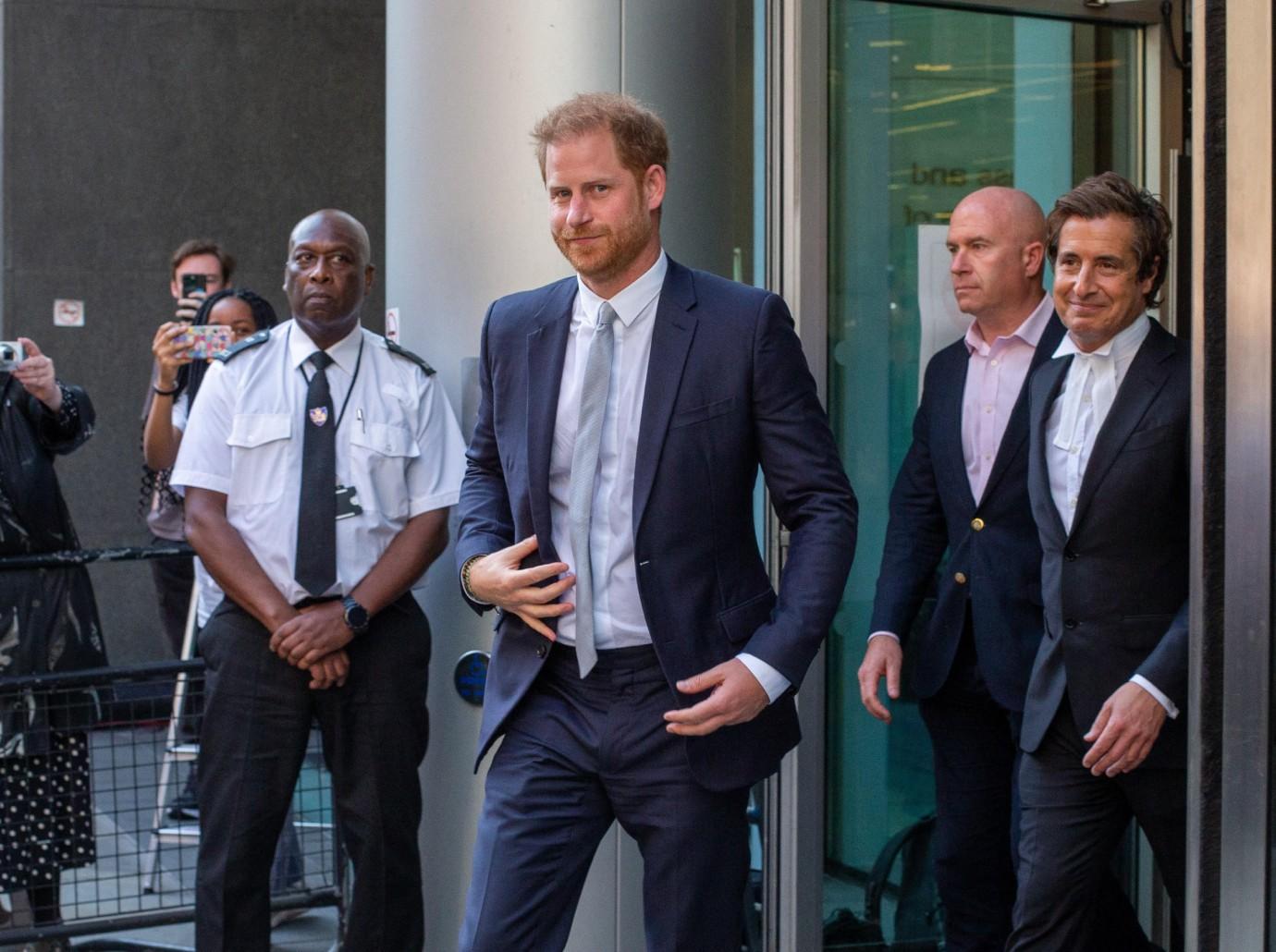 prince harry agreement press monarchy lack credibility bid sue publisher rejected