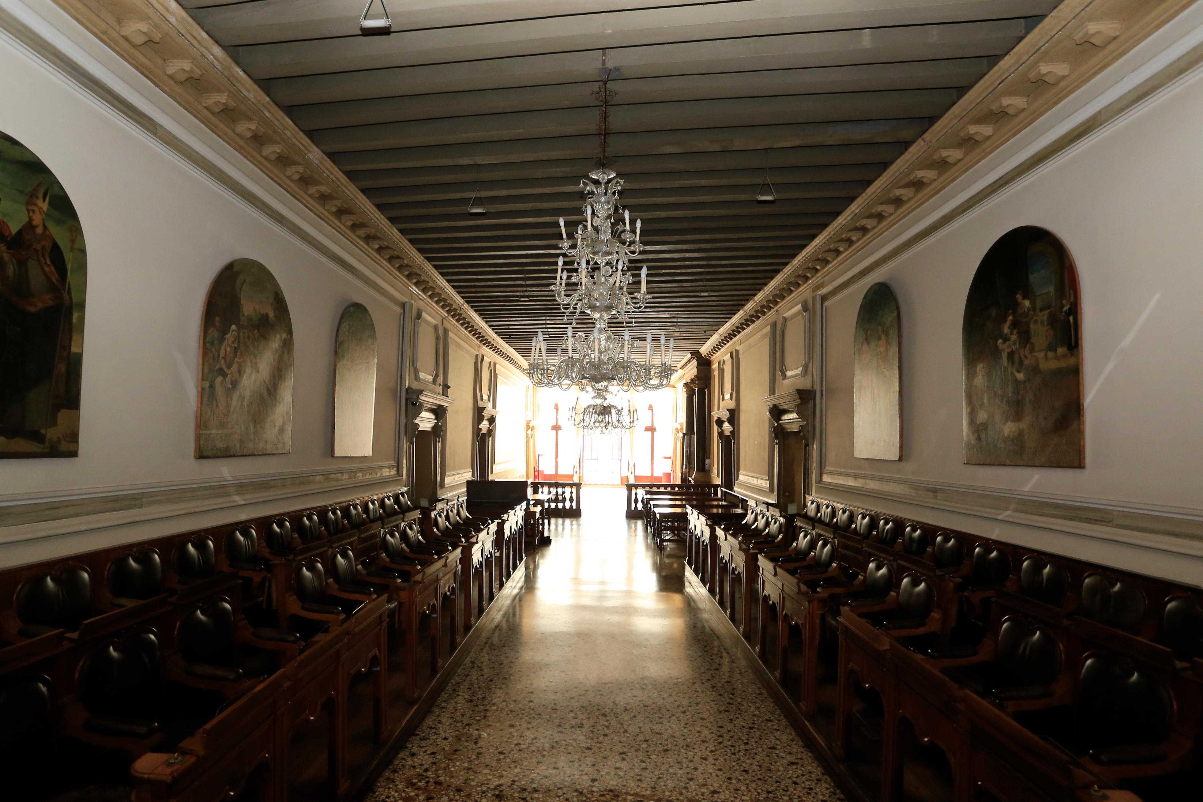 Stucchi room in Venice where is it rumored George Clooney and Amal Alamuddin will have their civil wedding