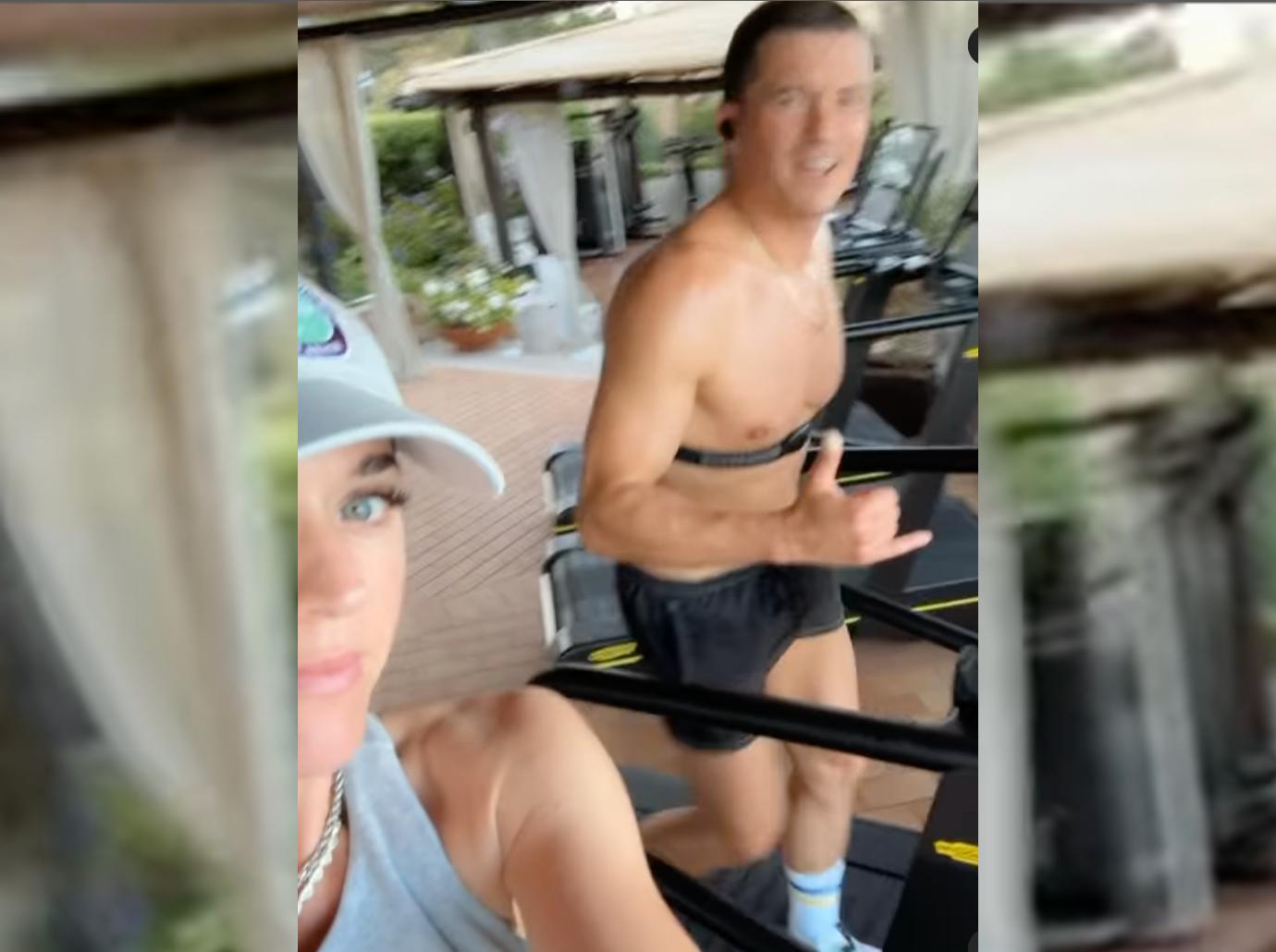 katy perry orlando bloom shirtless new song backlash dead animals