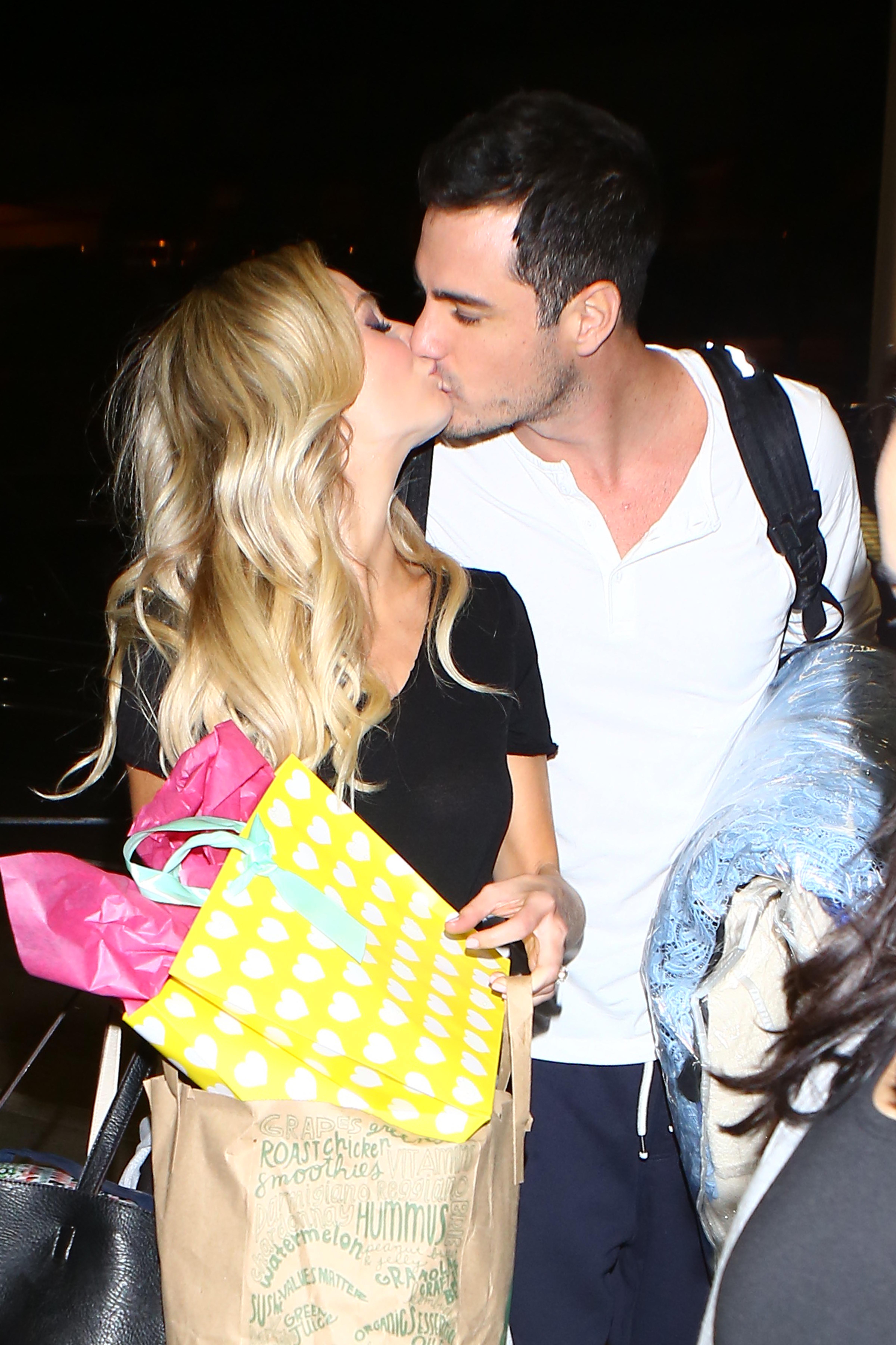 ben higgins lauren bushnell engaged ring bachelor finale