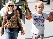 2010__02__Gwen_Stefani_Feb26_9main1 225×164.jpg