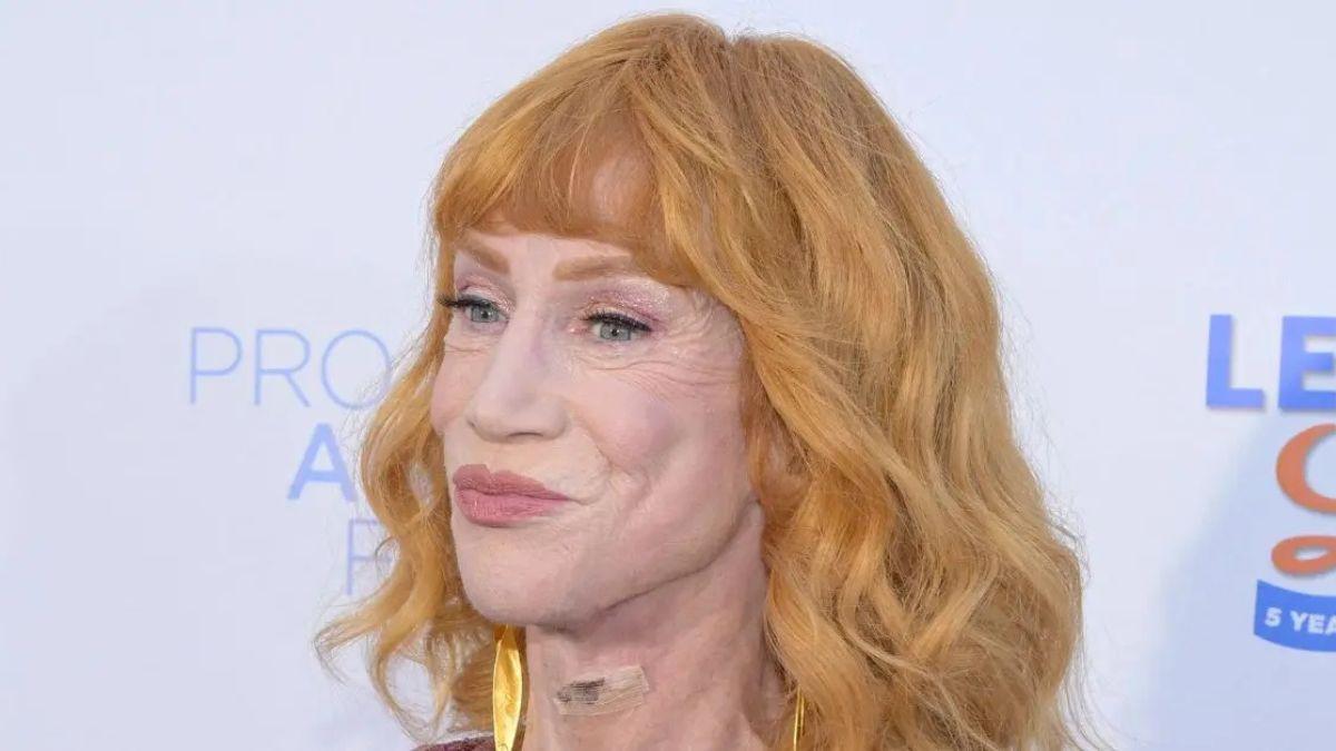 Photo of Kathy Griffin claimed her mother thought she was 'too snippy' with Barbara Walters.