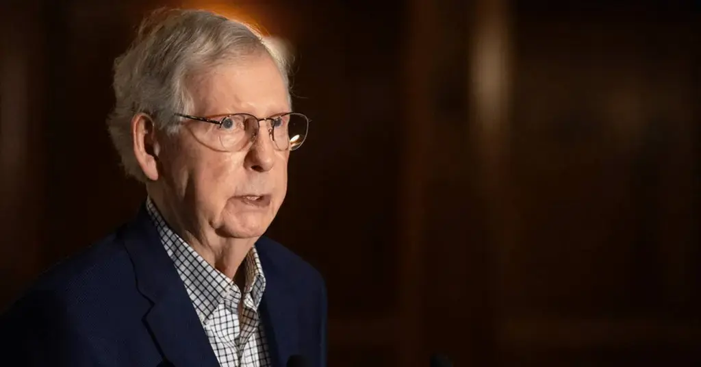 mitch mcconnell concern falls down senate stairs donald trump pick