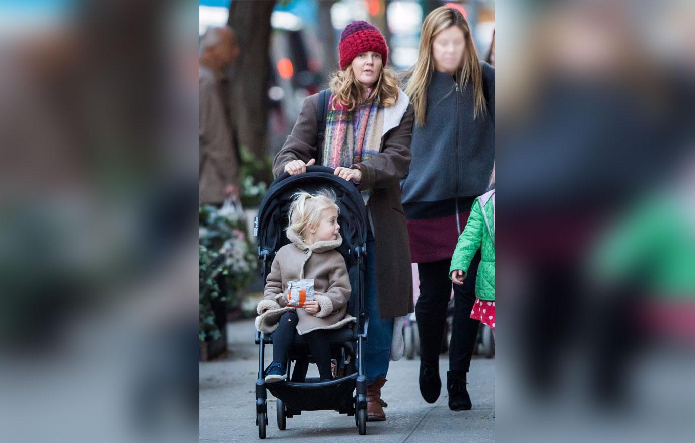 Drew barrymore daughter NYC stroll 1