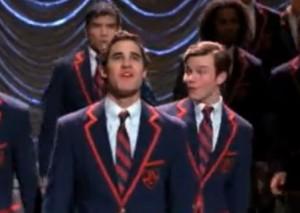 2010__11__Darren_Criss_Nov24newsnea 300×213.jpg