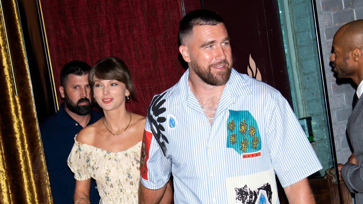 taylor swift travis kelce fur baby dog