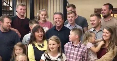 Fans beg the duggars to stop with this childish habit pp