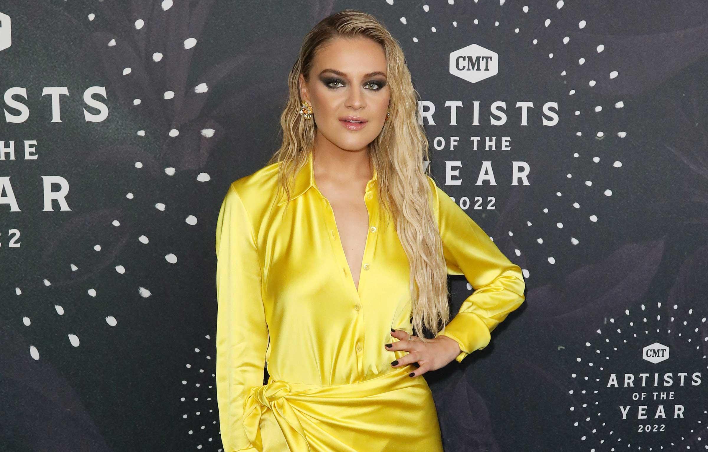 kelsea ballerini cmt artists of the year