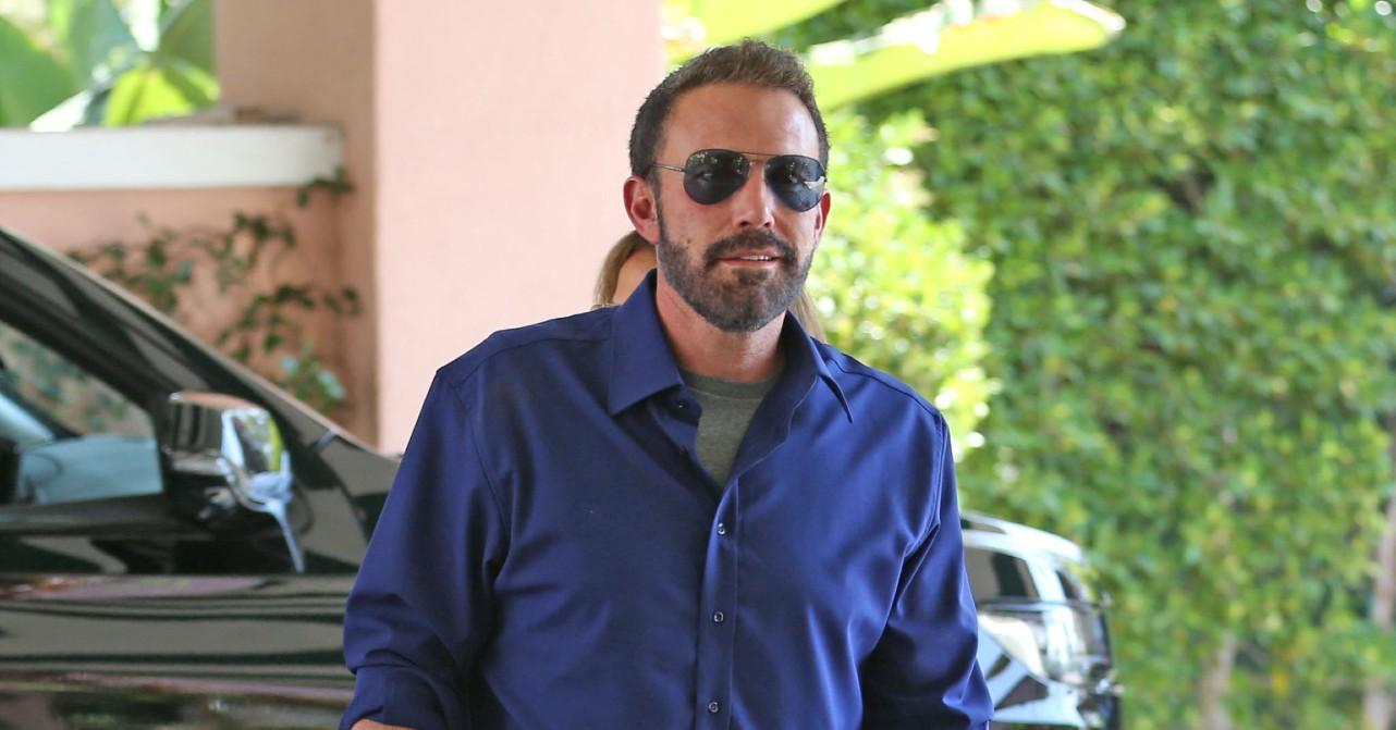 stressed ben affleck seen out with ex jennifer lopez after divorce filing