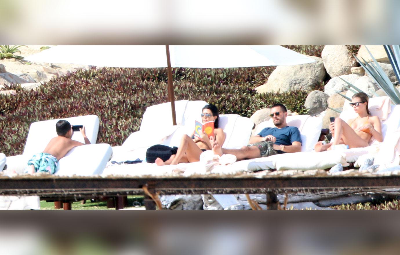 Kourtney Kardashian, Scott Disick, &#038; Sofia Richie 3