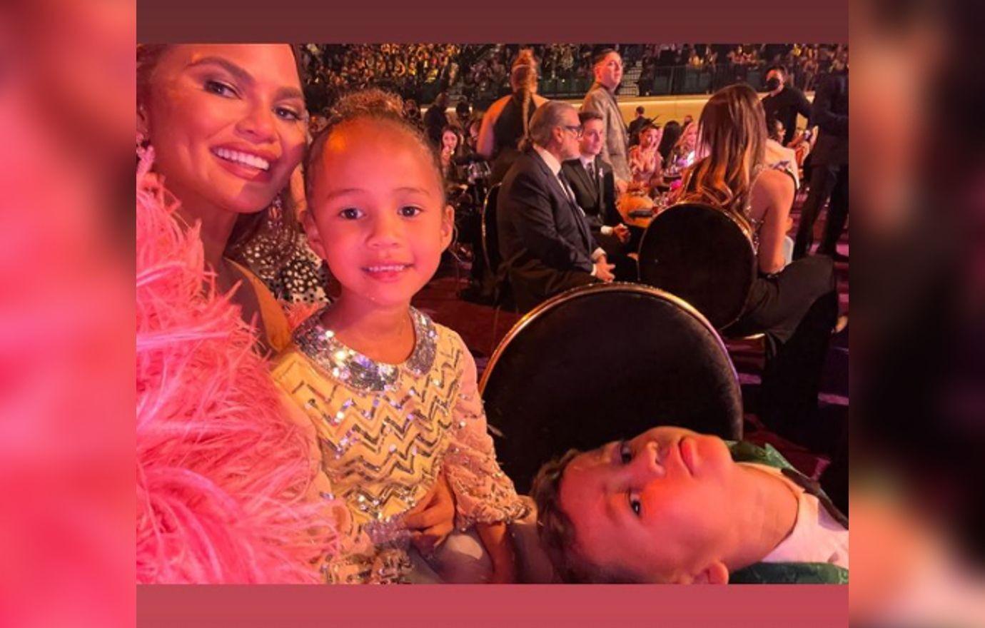 chrissy teigen son like john legend