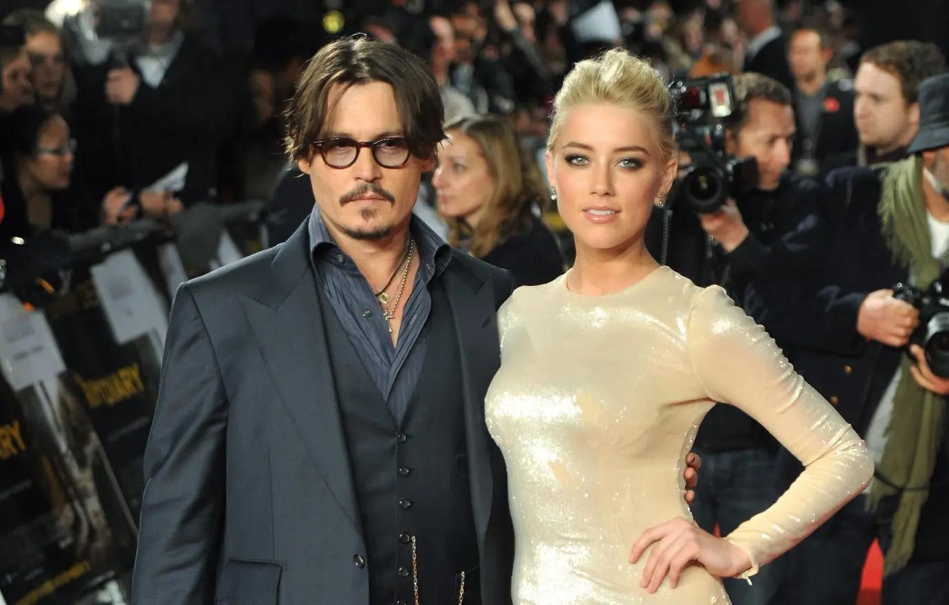 johnny depp lawyers worried might lose temper amber heard trial