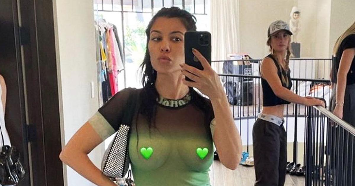 newly engaged kourtney kardashian posts sexy thirst traps ok