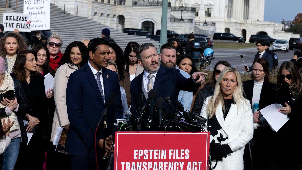 Image of Marjorie Taylor Greene, Rep. Thomas Massie and Rep. Ro Khanna