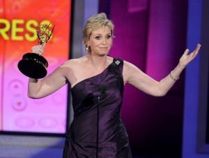 2010__12__Jane_Lynch_Dec9news 300×228.jpg
