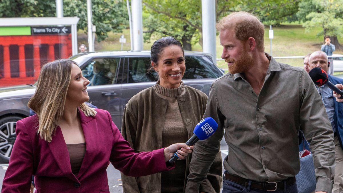image of prince harry and meghan markle