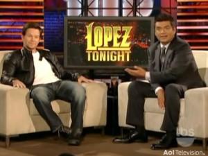 2010__08__Mark_Wahlberg_George_Lopez_Aug12newsne 300×225.jpg