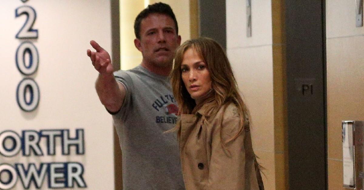 jennifer lopez ready date settling divorce ben affleck hasnt given up