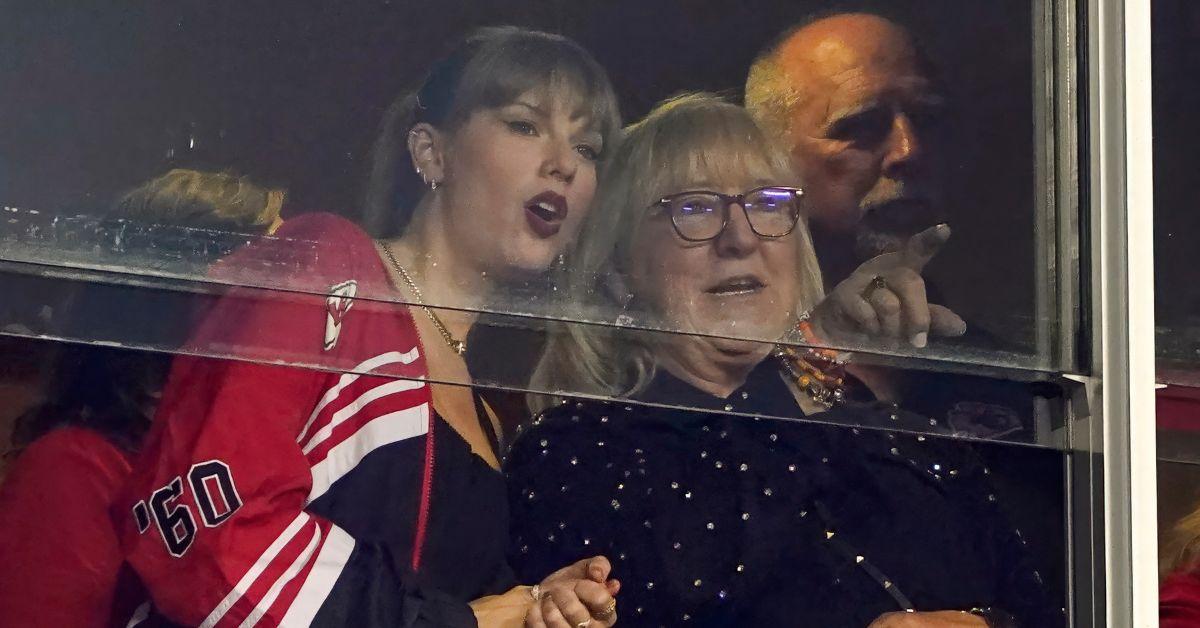 Photo of Taylor Swift and Donna Kelce