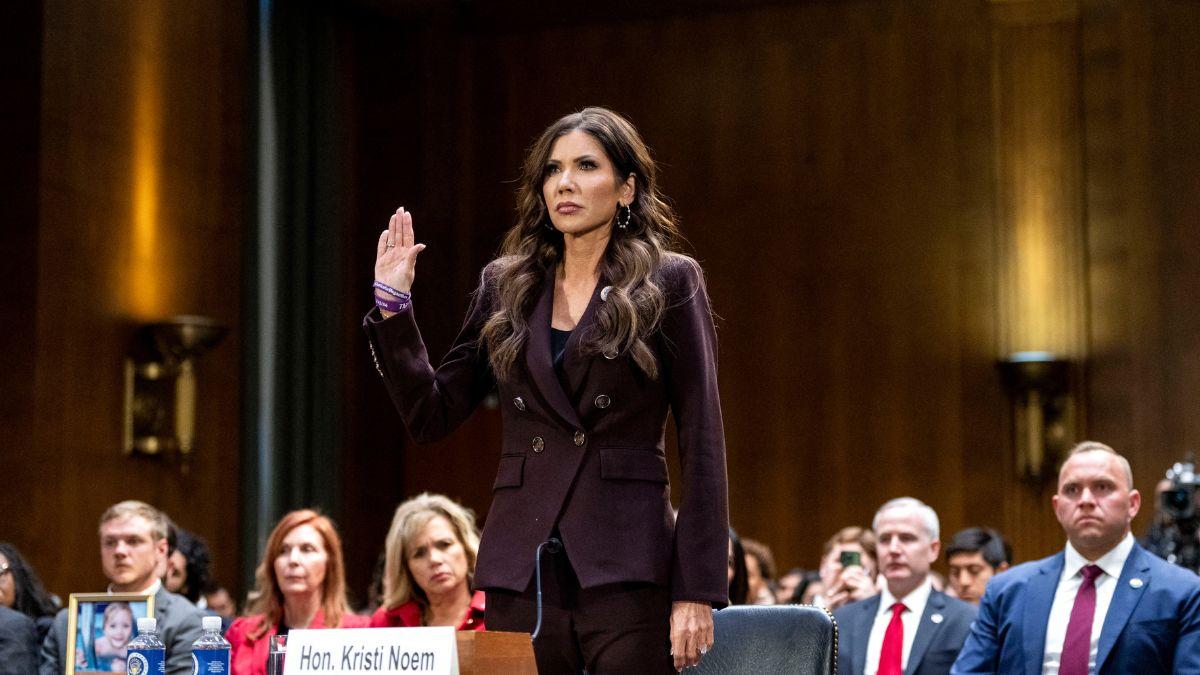 Image of Questions over classified reports added pressure on Department of Homeland Security leadership.