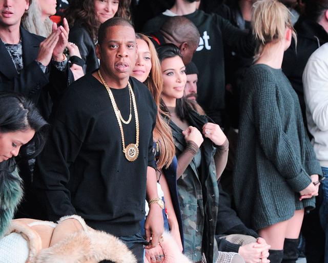 Beyoncé And Jay Z Hold Hands At Kanye West’s New York Fashion Week Show