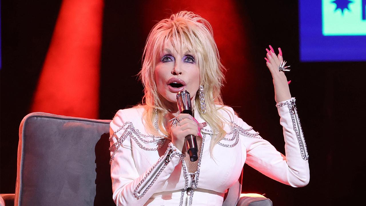 Dolly Parton