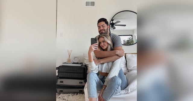 dylan barbour hannah godwin wedding planning talks pp