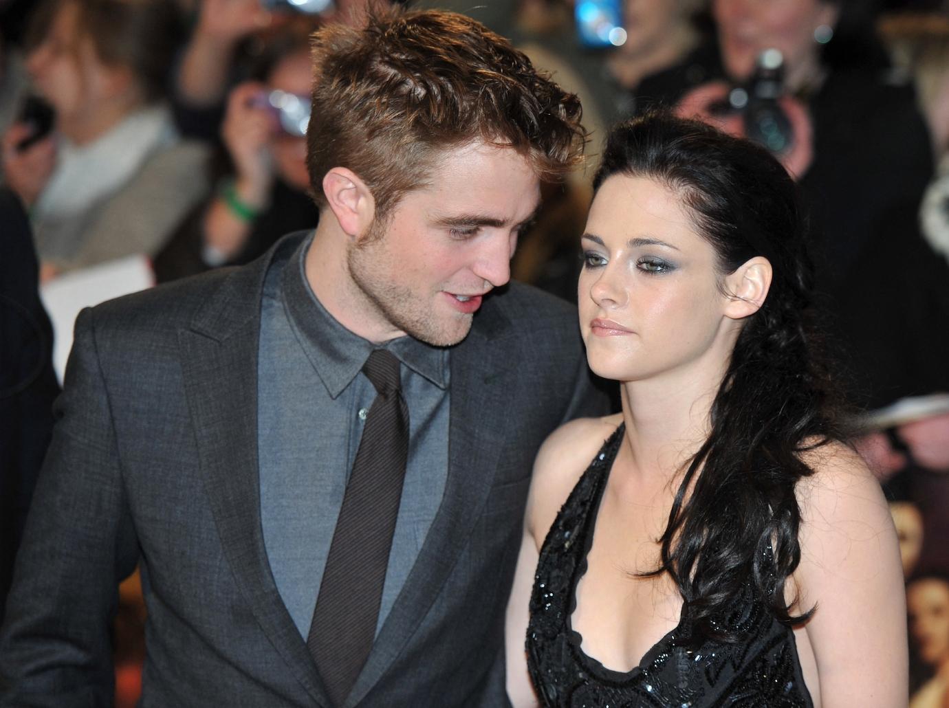 robert pattinson kristen stewart crashed birthday party twilight