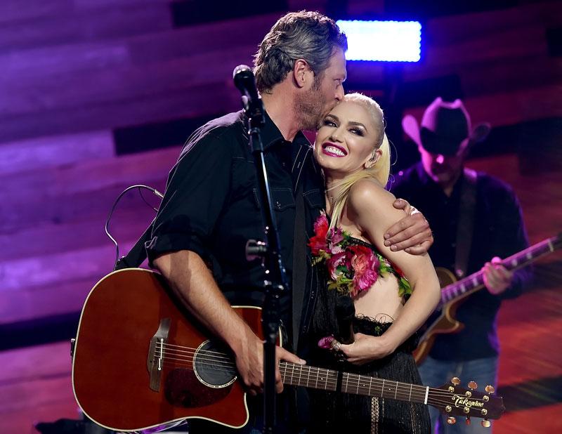 Blake shelton cant stop talking gwen stefani 07